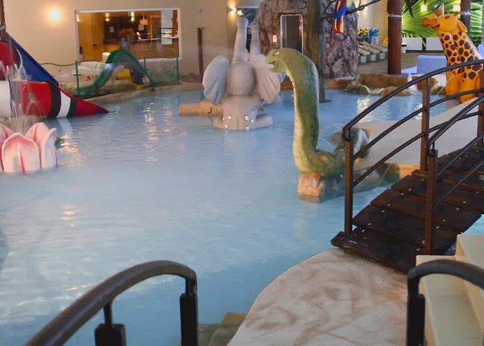 Vacationclub - Komuny Paryskiej 30 Apartament 3